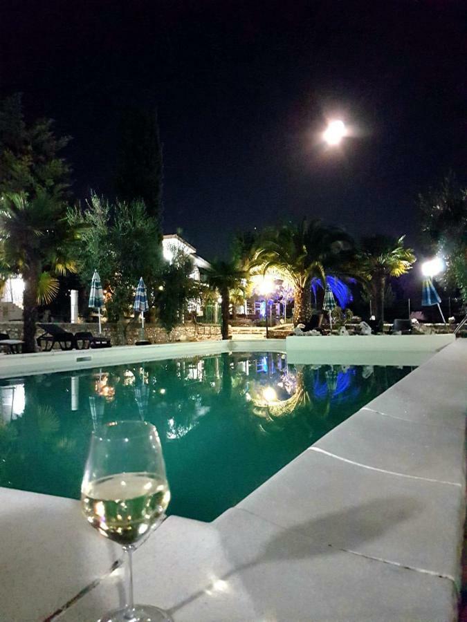 Vila Sejuda Hotel Peschici Exterior photo
